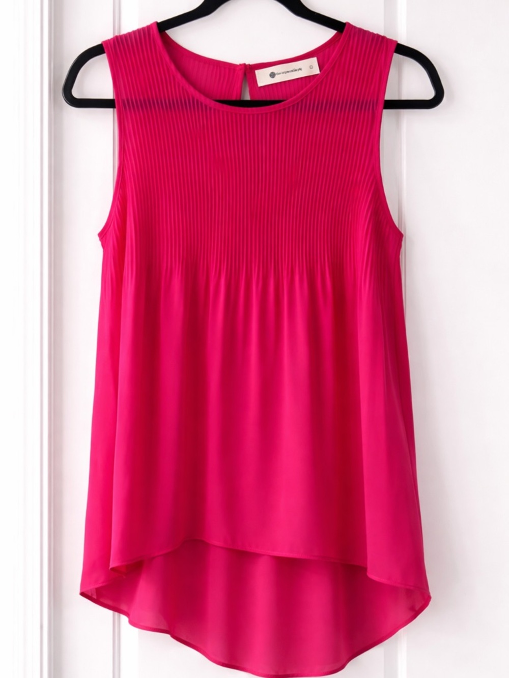 The Impeccable Pig Hot Pink Pleated Silk Blend High Low Blouse Size L